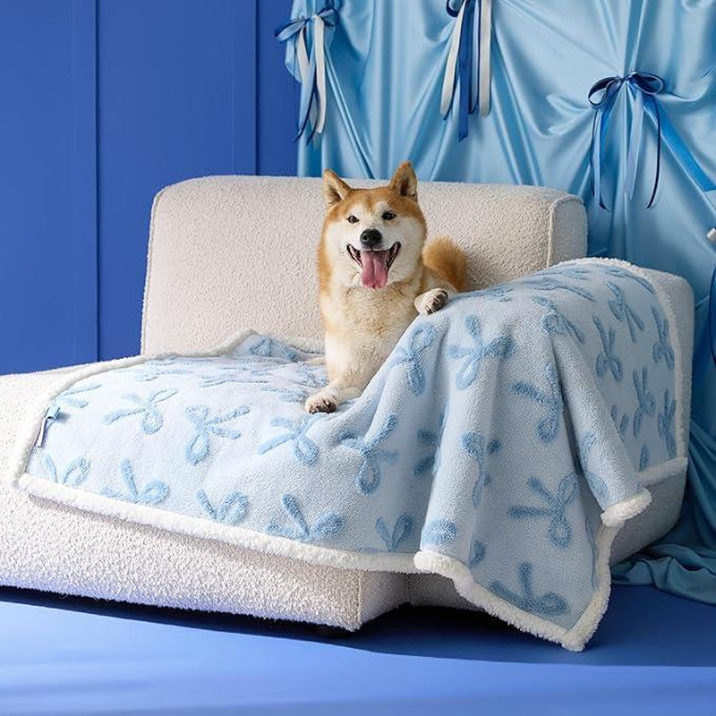 Lesure Waterproof Pet Blanket for Dogs & Cats - Dual-Sided Jacquard Shag & Sherpa Fleece, 3D Textured Cloud Pattern, Machine Washable, Durable & Portable, Perfect for Couch Protection - Shaped Beds Mats