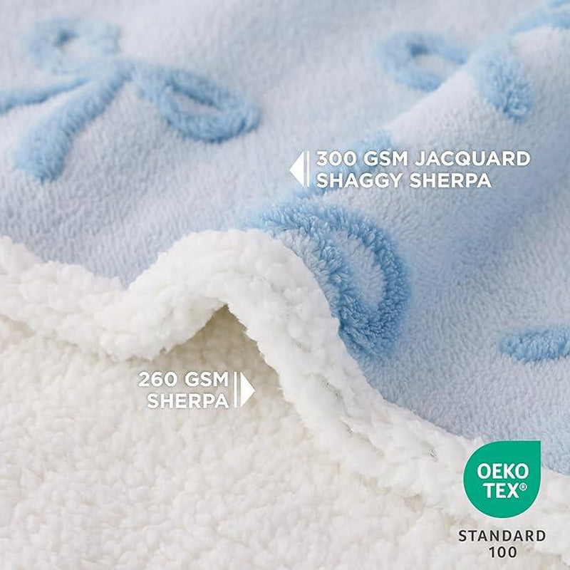 Lesure Waterproof Pet Blanket for Dogs & Cats - Dual-Sided Jacquard Shag & Sherpa Fleece, 3D Textured Cloud Pattern, Machine Washable, Durable & Portable, Perfect for Couch Protection - Shaped Beds Mats